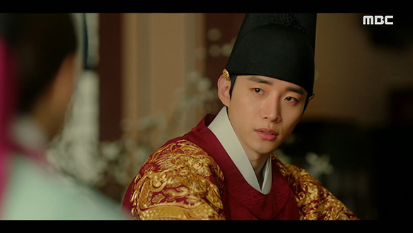 "내가 죽여야 한다고 생각하느냐"…덕임(이세영)은 마음이 들떠 이산(이준호)에게 충언을 하는데...