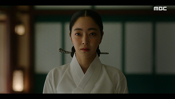 "자식이 살려준 목숨이니 함부로 버리지 않겠습니다"…아들의 소식을 듣고 쓸쓸히 편전을 나서는 정처(서효림)