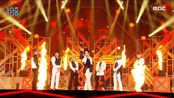 에이티즈 - 불놀이야 (I'm The One) (ATEEZ - Fireworks (I'm The One))