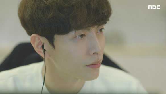  "내가 진짜 이 사람을 좋아하는구나 느낀 적 있습니다." 마음을 표현하는 비수(이민기) 클립 이미지