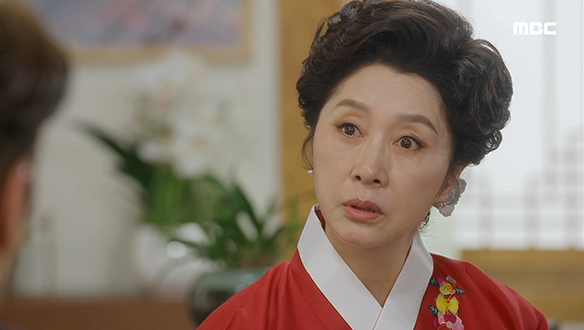 "욕심과 욕망이 왜 더럽니?"…잘못된 욕망을 숨길 생각이 없는 숙정(김혜옥) 클립 이미지