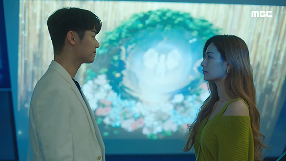 "우리 결혼하자"…주인(나나)에게 프러포즈 하는 유진(강민혁)