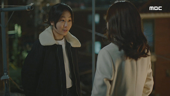 "솔직하게 말해줘요"…복희(이진희)의 추궁이 시작되려 하는 와중에, 윤호(김도훈)에게 전화가 걸려오는데...