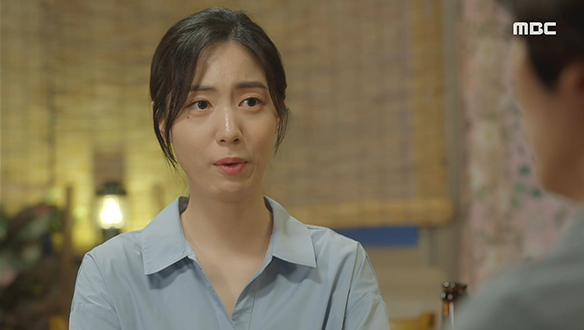 "내가 있는데 왜 섭섭해요?"…오붓하게 하루를 마무리하는 경수(재희)와 영신(정우연) 클립 이미지