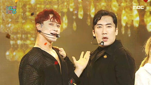 다비쳐 - HOT COOL SEXY (Davicher - HOT COOL SEXY) 클립 이미지