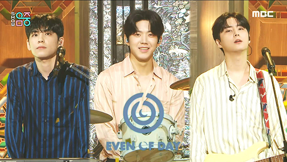 DAY6 (Even of Day) - 뚫고 지나가요 (DAY6 (Even of Day) - Right Through Me) 클립 이미지