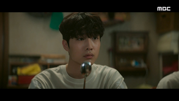 "나 분명히 금수저 갖고 있었는데..."…기억 너머에 있던 금수저의 존재를 깨달은 태용(이종원)