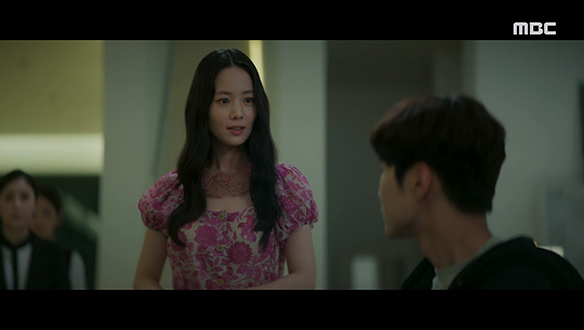 "너 꽤 잘 치는구나?"…태용(이종원)의 피아노 실력에 놀란 영신(손여은)