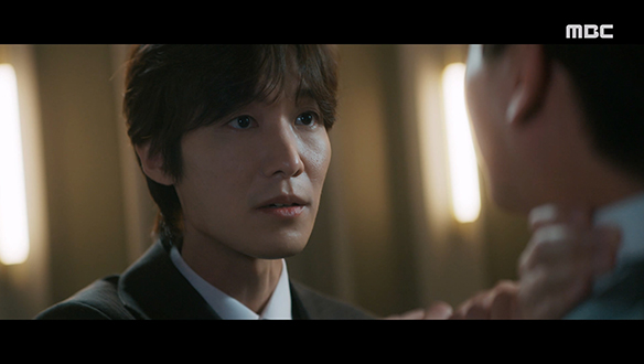 "네가 감히 내 눈을 똑바로 쳐다봐?"…승천(육성재)의 목을 움켜쥐며 경고하는 준태(장률)