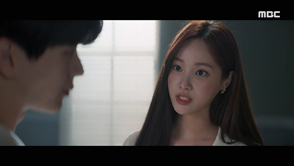 "너 정말 우리 집 끝장낼 거니?"…여진(연우)은 승천(육성재)에게 다짜고짜 화부터 내는데... 클립 이미지