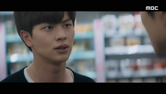 '이런 녀석이 진짜 사람을 죽였을까?'…다짜고짜 태용(이종원)을 때리며 시험해 보는 승천(육성재)