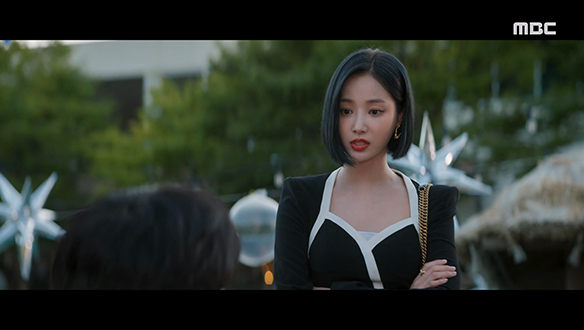 "삼각 스캔들 괜찮겠어?"…여배우에게 추태 부리는 승천(육성재)을 발견한 여진(연우) 클립 이미지