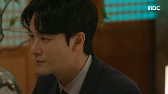 "제게 무얼 주시겠습니까?"…결정적 증거를 손에 넣은 지호(오창석)는 마 회장(반효정)과 독대를 하는데... 클립 이미지