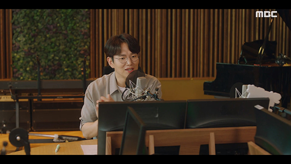 "태명이 지금 땡삼이인거죠"…뀨디(장성규) 라디오를 통해 소개되는 서강(홍나현)과 원효(오승백)의 가슴 아픈 사연 클립 이미지