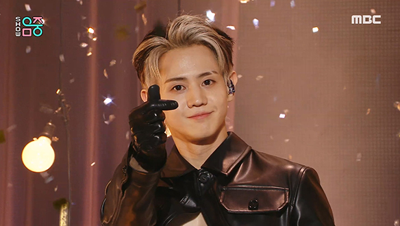 하이라이트 - Alone (Highlight - Alone) 클립 이미지