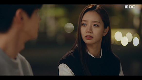 "살아서 기억해 줘요"…스스로를 자책하는 태희(이준영)를 위로하는 동주(이혜리)