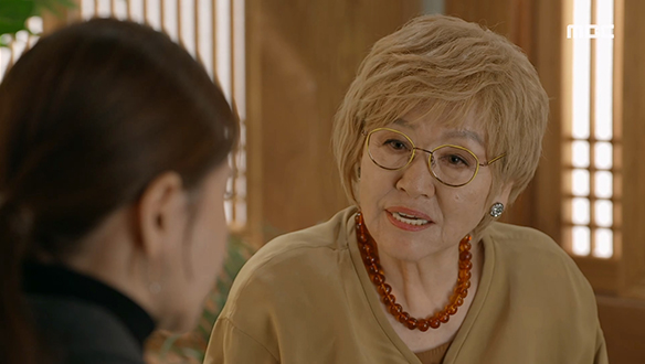 "가까운 쪽에 적이 있다"…유경(장서희)에게 의미심장한 말을 남기는 마 회장(반효정)