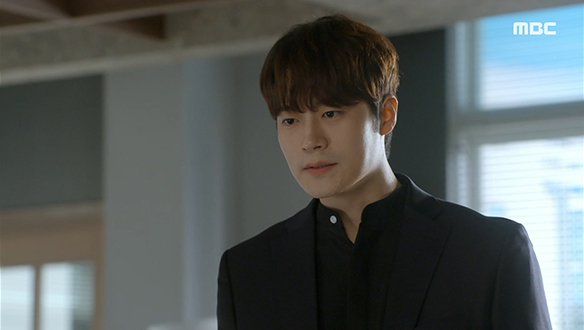 "저 아버지 아들 맞아요"…재민(차서원)은 윤 회장(정성모)에게 진심 어린 간언을 하는데... 클립 이미지