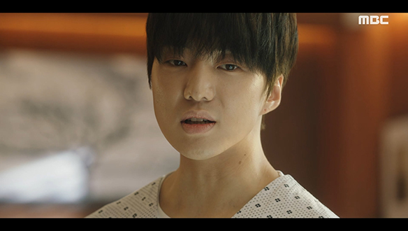 "내가 죽였어요, 나영이"…구련(김희선)의 비수 같은 말 한마디에 아픈 기억이 되살아난 우진(강승윤) 클립 이미지