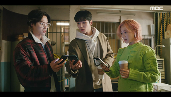 "이틀에서 사흘 정도 걸린다고?"…갑작스러운 바이러스 침투로 업무가 마비된 주마등 클립 이미지