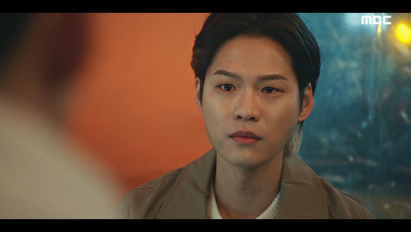 "우리 어머니... 내가 죽였어요"…전생의 기억을 떠올릴수록 후회만 남는 륭구(윤지온) 클립 이미지