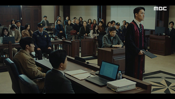 "누구의 말에 신뢰가 더 가겠습니까?"…재판이 진행될수록 이한(소지섭)에게 불리해져만 가는데...