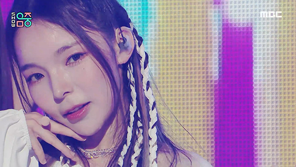 WSG워너비(오아시소) - Clink Clink (클링 클링) (WSG WANNABE(OASISO) - Clink Clink)