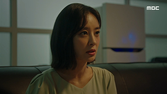 "수수료 2배 드릴게요"…모든 걸 내려놓은 태희(강별)는 숙진(이승연)의 과거를 캐내려 하는데...