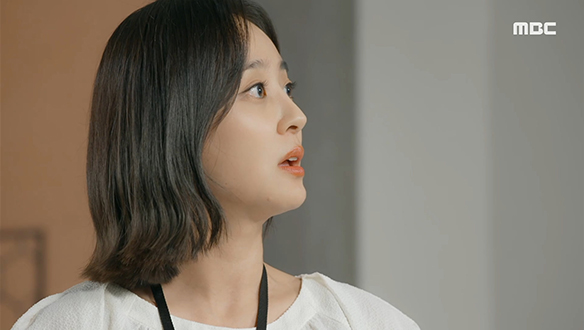 "대표이사 자리 나한테 양보해"…숙진(이승연)과 태형(정헌)에게 통보하듯 말하는 태희(강별) 클립 이미지