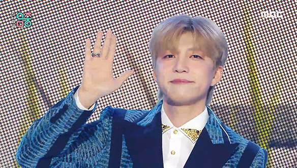 수현(유키스) - 소주의 요정 (SooHyun(UKISS) - The Soju Fairy) 클립 이미지