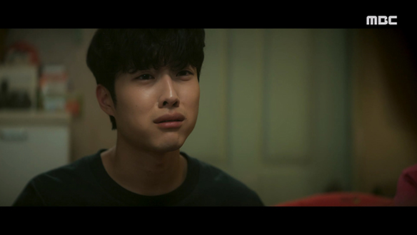 "역시 엄마 김치찌개가 최고야"…바뀐 환경에 점차 적응해가는 태용(이종원)