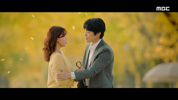 "네가 도대체 뭔데..."…계절(임수향)의 말에 무조건 복종하는 꼭두(김정현)?!