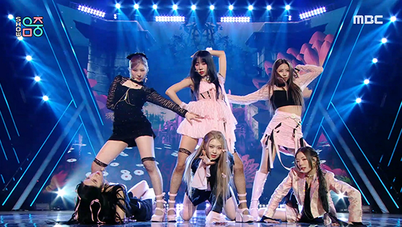 퍼플키스 - Intro : Save Me (PURPLE KISS - Intro : Save Me) 클립 이미지