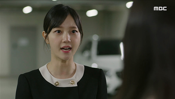 "안 실장, 지금 뭐 하는 짓이야"…안 실장(주새벽)에게 납치당할 뻔한 기자를 지켜내는 혜수(김규선)