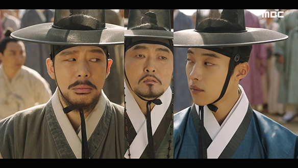 "이 사건의 진범은 장 대방이옵니다"…조철주(홍완표) 또한 장 대방(이준혁)을 범인으로 지목하는데...  클립 이미지