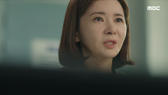"진짜 중요한 건 네 선택 아니야?" 세영(한지완)에게 충고하는 유경(장서희) 클립 이미지