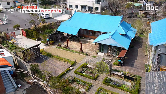 150년 세월의 흔적이 묻어나는 정원 디자이너의 복고풍 촌집! 클립 이미지