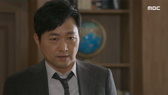 "그 아이는 죽었어. 죽었어야 해"…정임(조은숙)이 어린 해인(김시하)을 돌보는 이유를 깨달은 치환(김유석) 클립 이미지