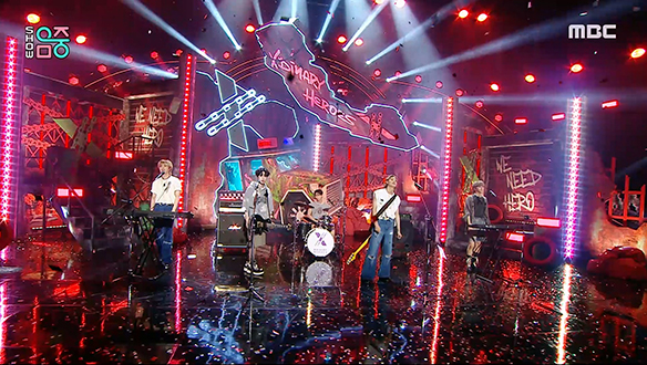 엑스디너리 히어로즈 - 프리킹 배드 (Xdinary Heroes - Freakin’ Bad)