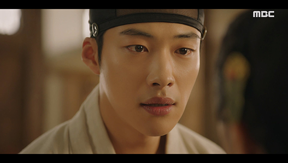 "논두렁에 단 일각이라도 서있어보고 그런 말을 하는 거야?" 연주(김지연)의 말에 분노하는 한수(우도환) 클립 이미지