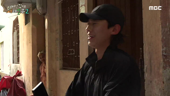 "집에 가고 싶어" UDT 출신 덱스, 원숭이 습격에 경악😱