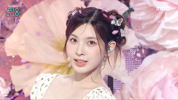 엔믹스 - 파티 어클락 (NMIXX - Party O'Clock)