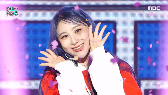 이채연 - 렛츠 댄스 (LEE CHAE YEON - LET'S DANCE)