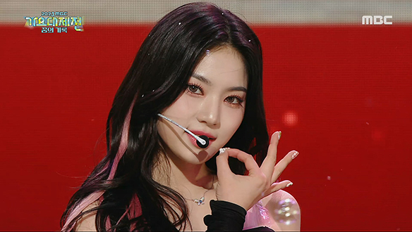 스테이씨 - 버블 (STAYC - Bubble) 클립 이미지