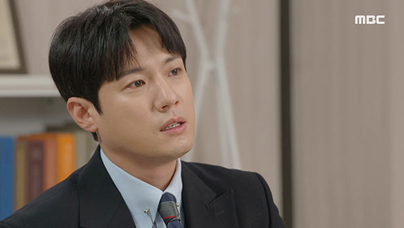 "입원치료 효과는 없는 걸로 봐야 해요" 악화된 의주(서준영)의 건강 상태 클립 이미지