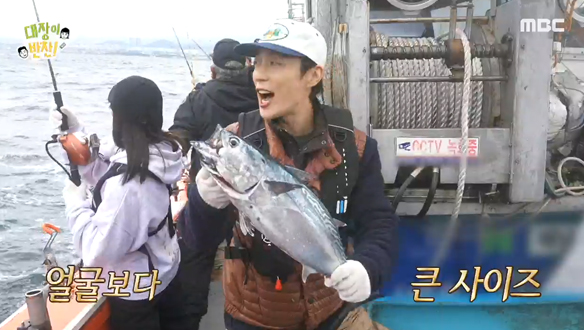 막내 두준이의 손맛&#127907; 참치를 낚다!