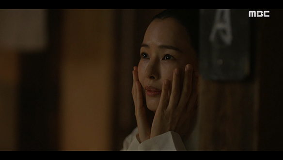 수호 생각에 자꾸만 심장이 뛰는 여화..♥