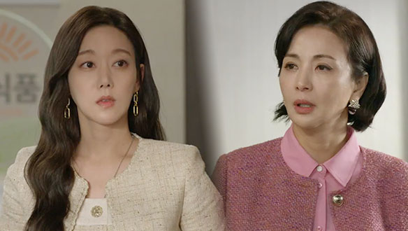 왕제국의 사무실을 뒤지는 다정(오승아)과 마주친 해일(윤해영)  클립 이미지