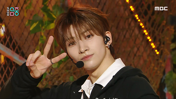 넥스지 - 라이드 더 바이브 (NEXZ - Ride the Vibe) 클립 이미지