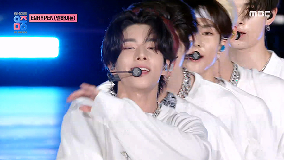 엔하이픈 - 스윗 베놈 (ENHYPEN - Sweet Venom) 클립 이미지